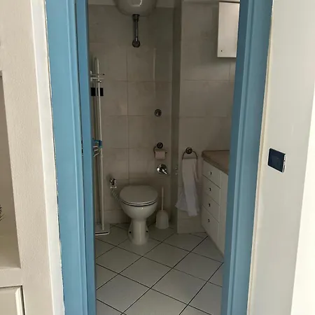 Nonno Gian Nyaraló *